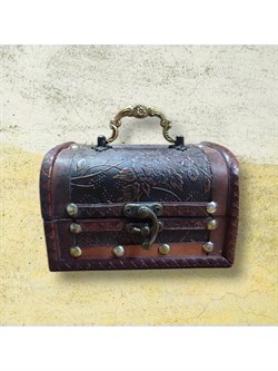 Сундук сувенирный f00cd266-76a1-11f0-0a80-1429002f61d0